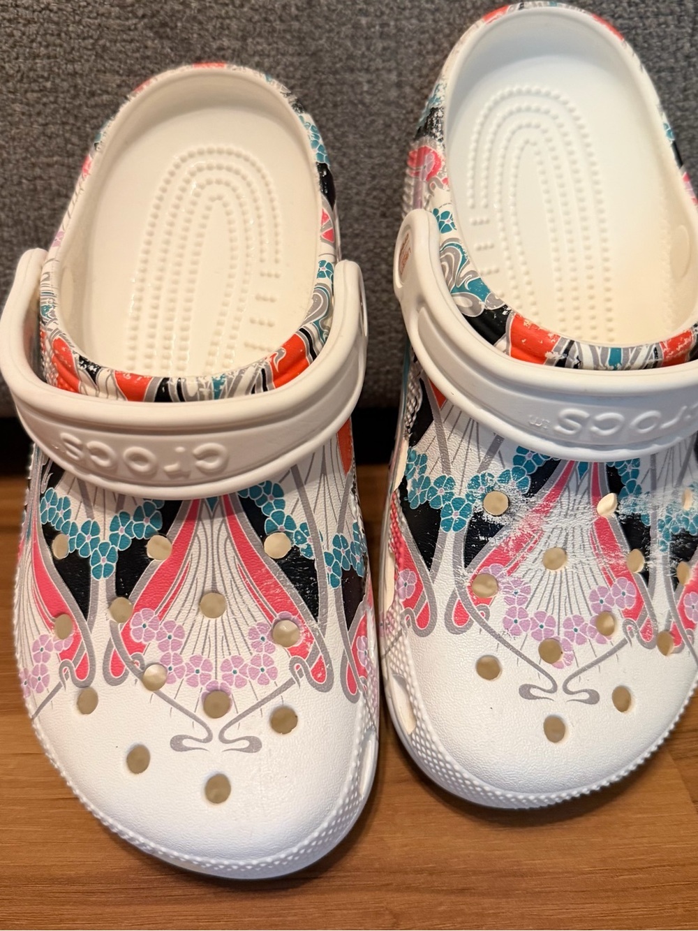 Liberty London X CROCS edition Sz 6